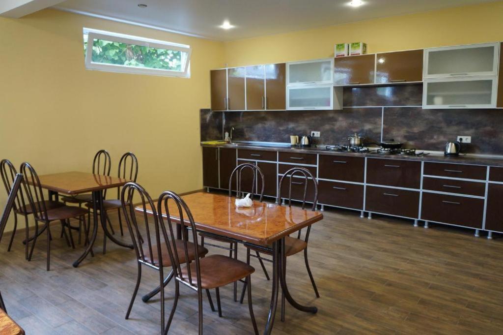 Mini Hotel Diva Alakhadzi Kültér fotó
