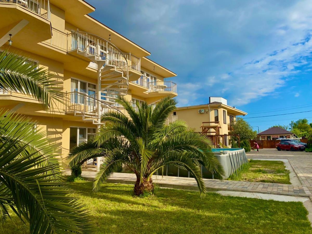 Mini Hotel Diva Alakhadzi Kültér fotó